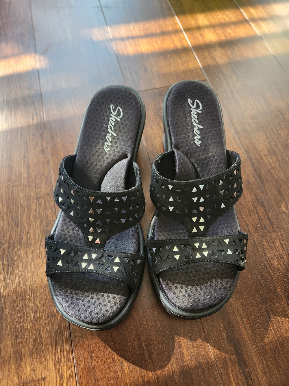 Skechers Platform Cutout Sandals  for Women Size 8.5 Y2k